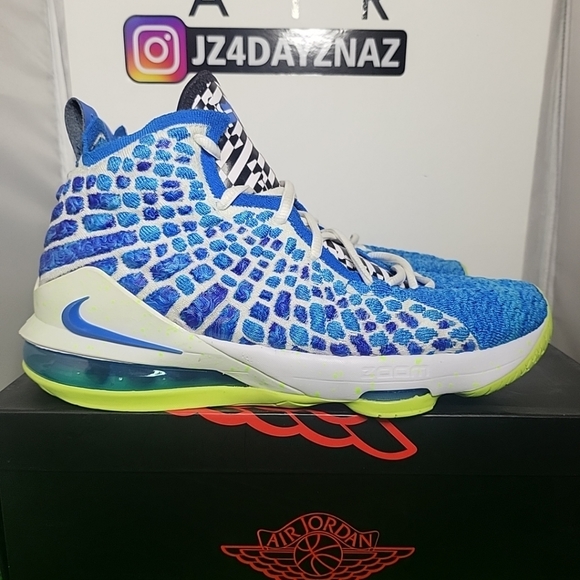 SIZE 7- Nike LeBron 17 GS 'Sprite' Blue-Ghost Green VNDS 2020  BQ5594-434  Fits - Picture 3 of 16